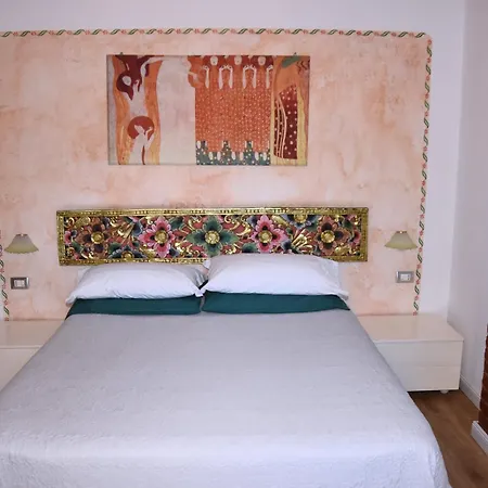 Guest House La Carolina * Tigliole